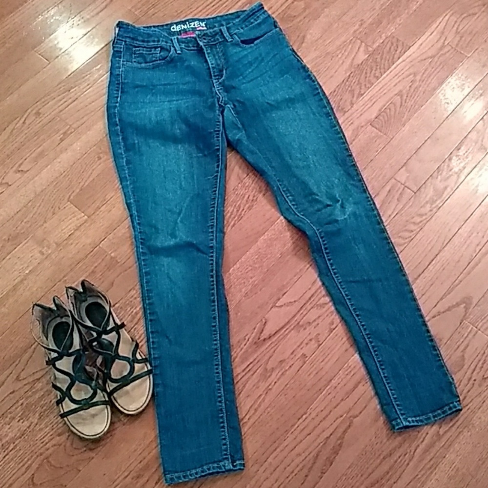 Sleek skinny jeans